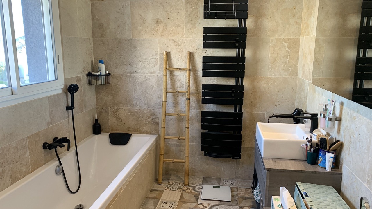 Photo of Bathroom in Gardanne