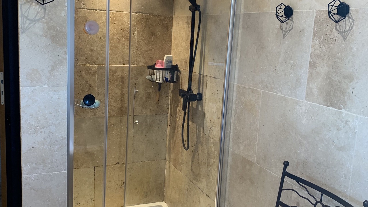 Photo of Bathroom in Gardanne