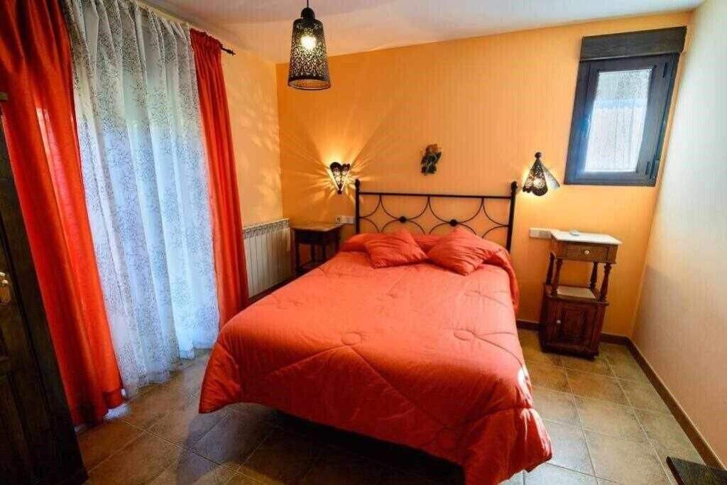 Photo of Bedroom in Trefacio