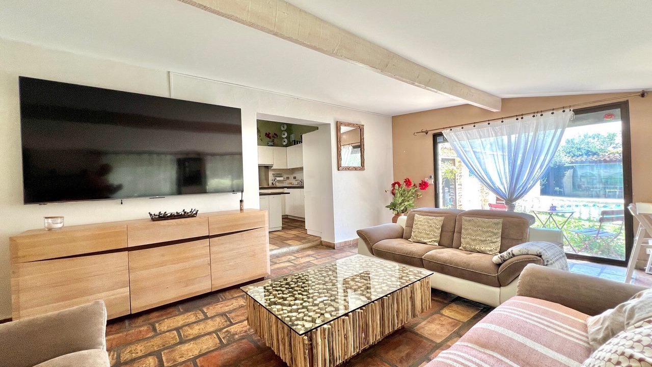 Photo of Livingroom in Marguerittes