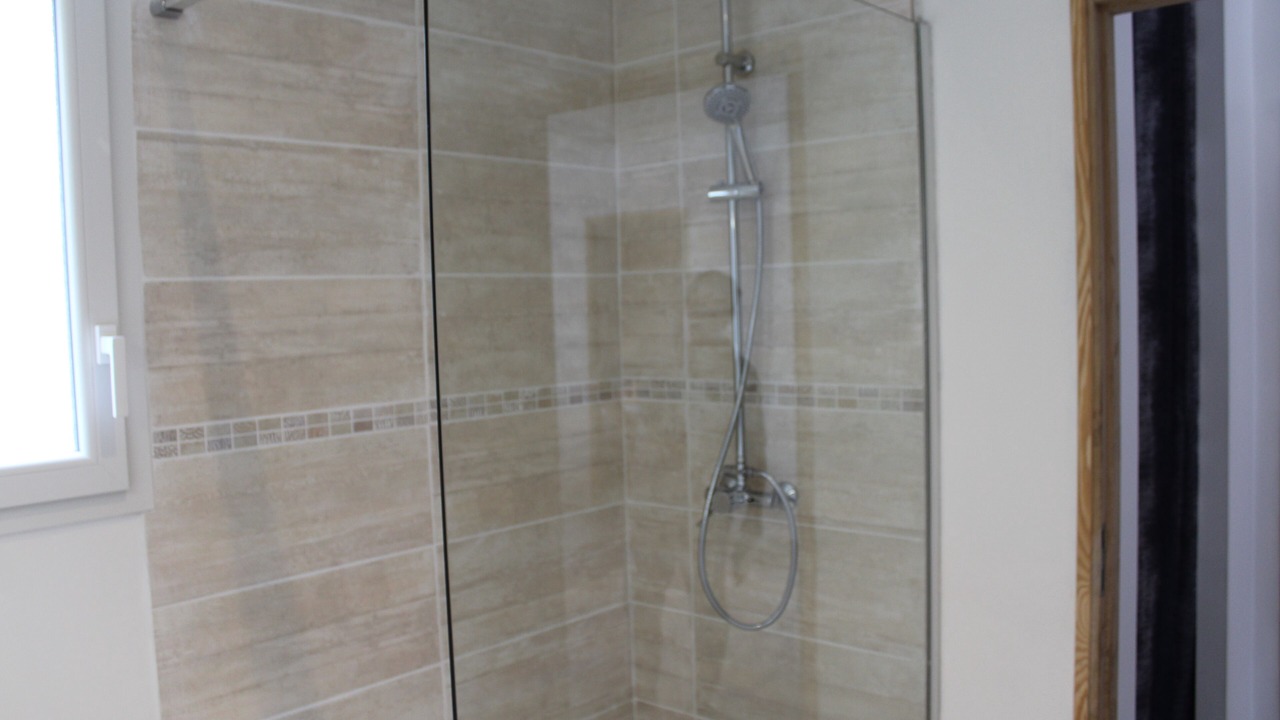 Photo of Bathroom in Vogue