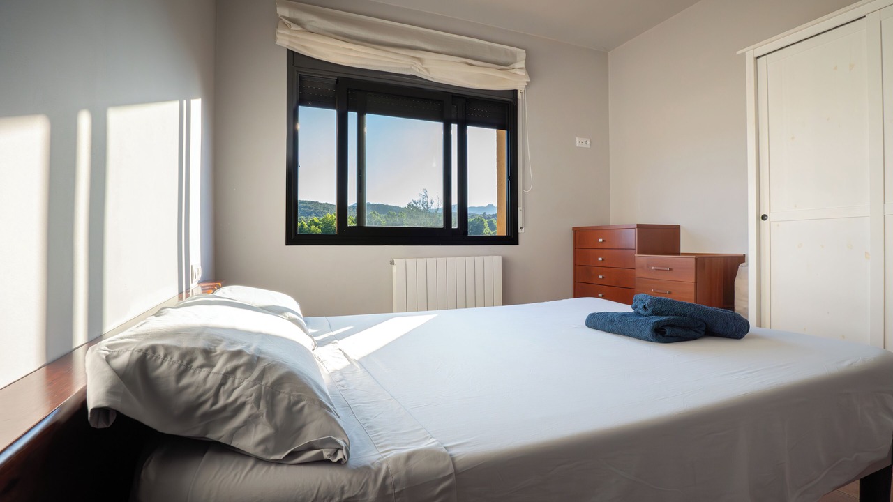 Photo of Bedroom in Macanet de Cabrenys