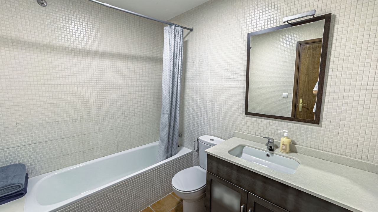 Photo of Bathroom in Macanet de Cabrenys