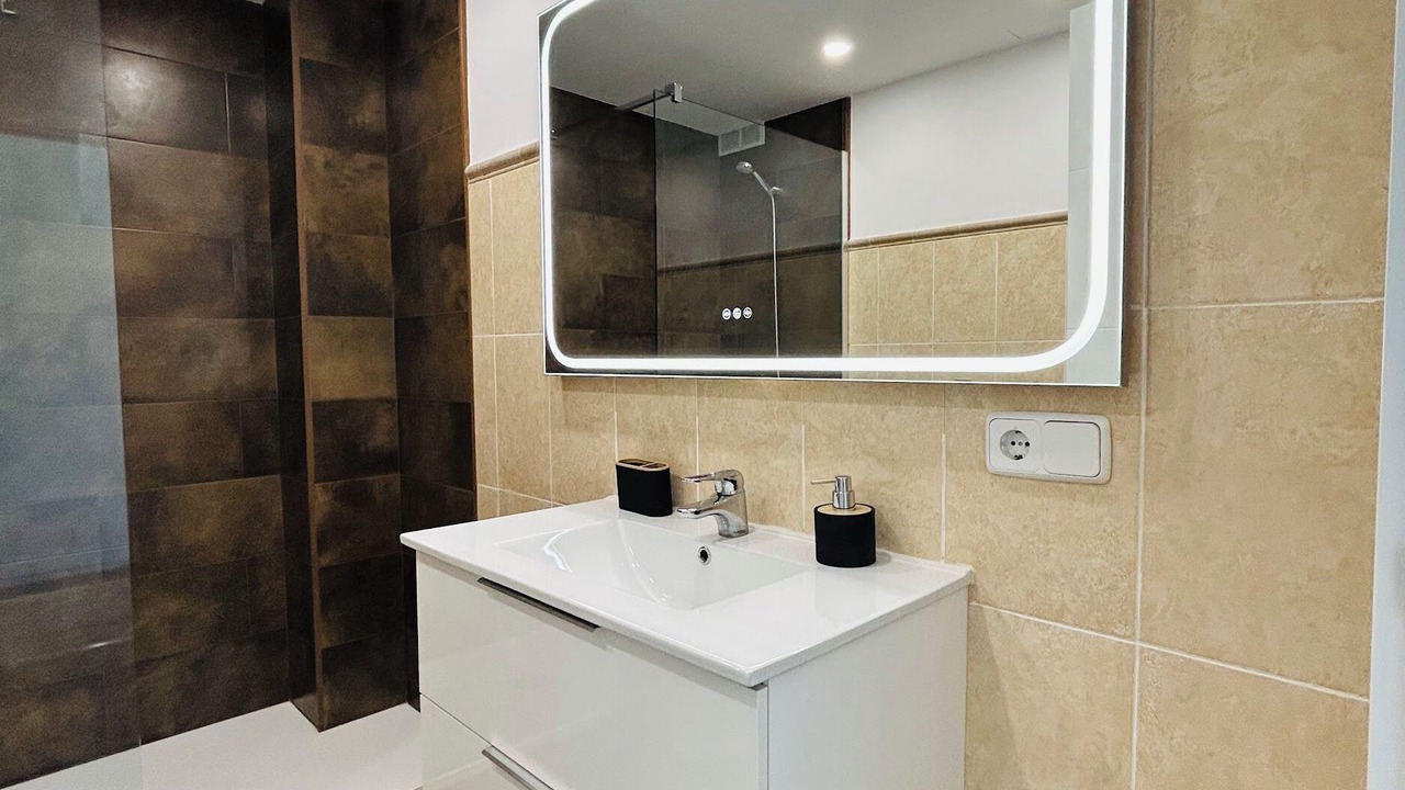 Photo of Bathroom in Son Armadams