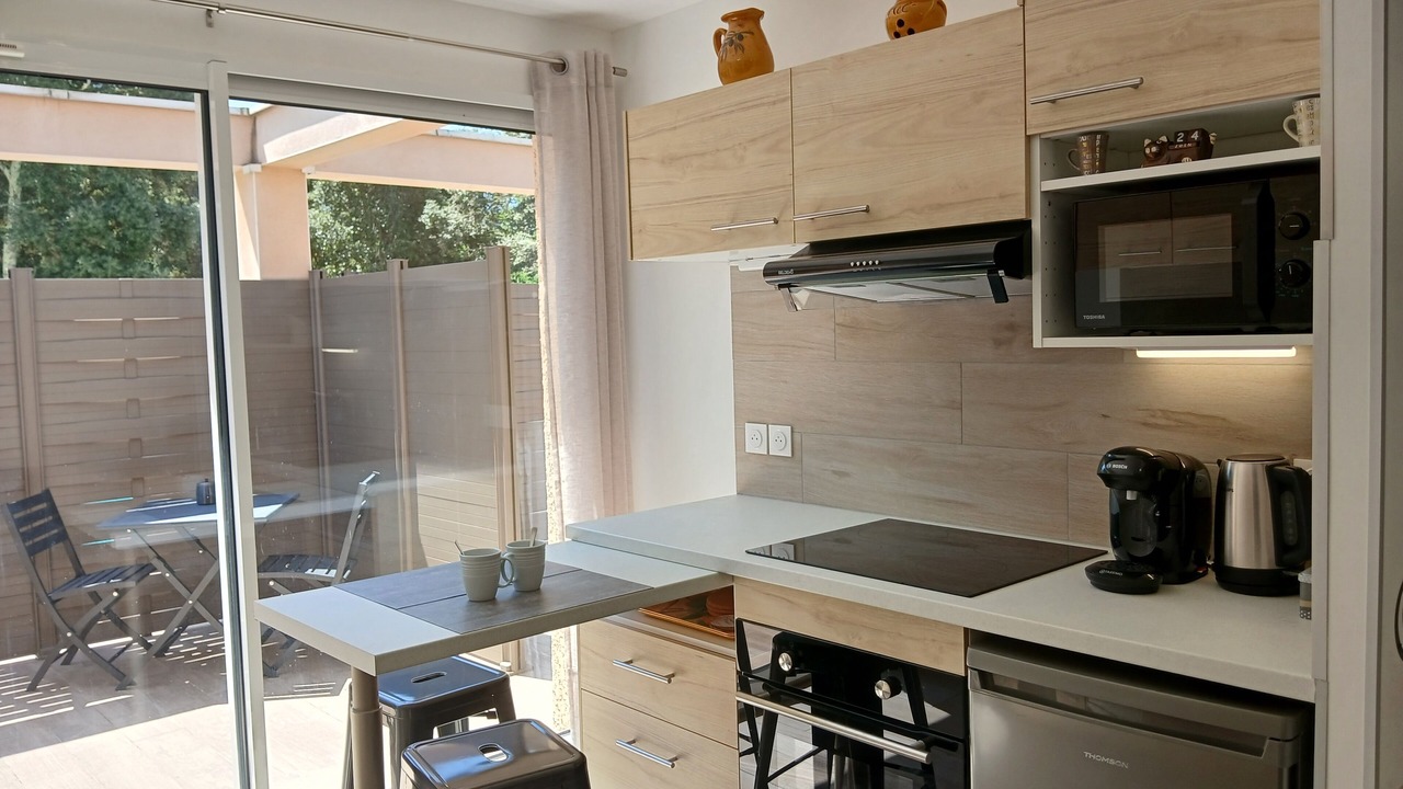 Photo of Kitchen in Saint-Martin-de-Londres