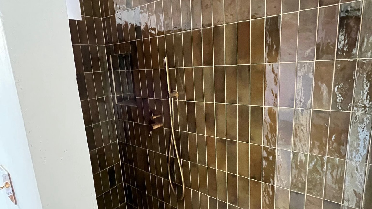 Photo of Bathroom in Feria