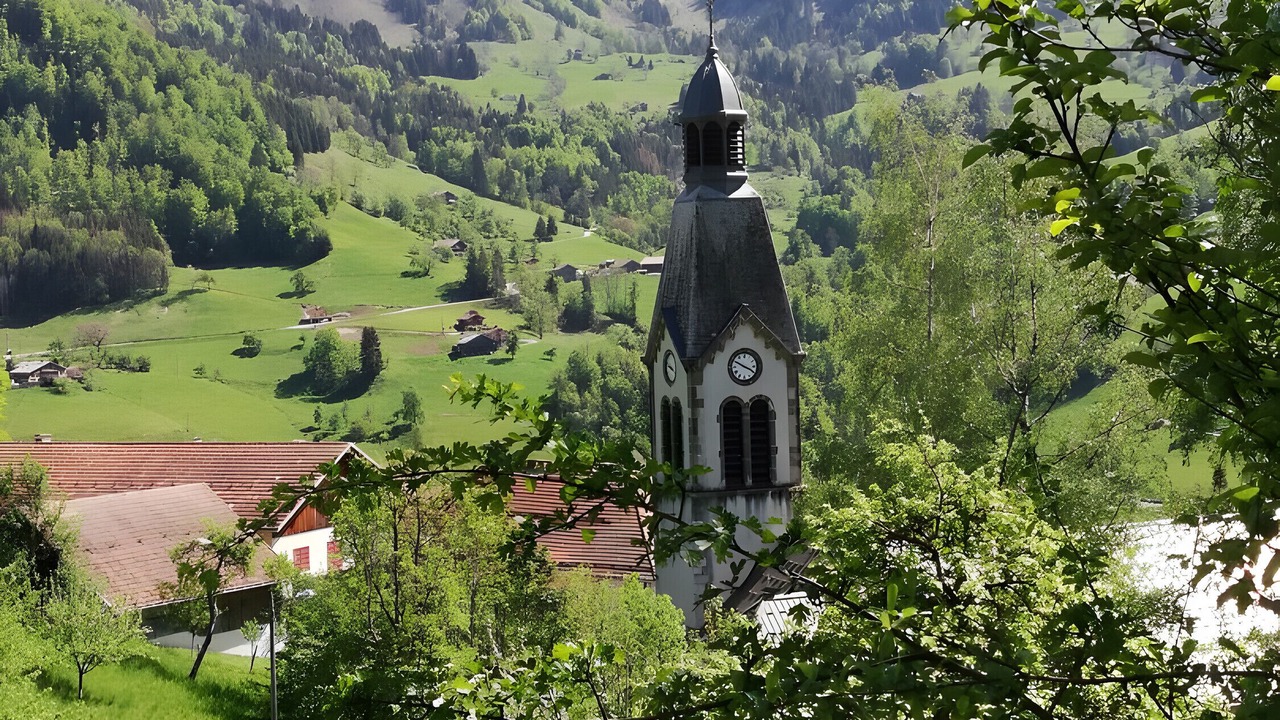 Photo of Others in Manigod