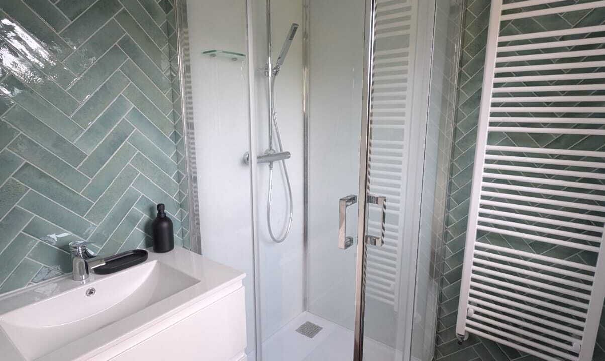 Photo of Bathroom in Campan
