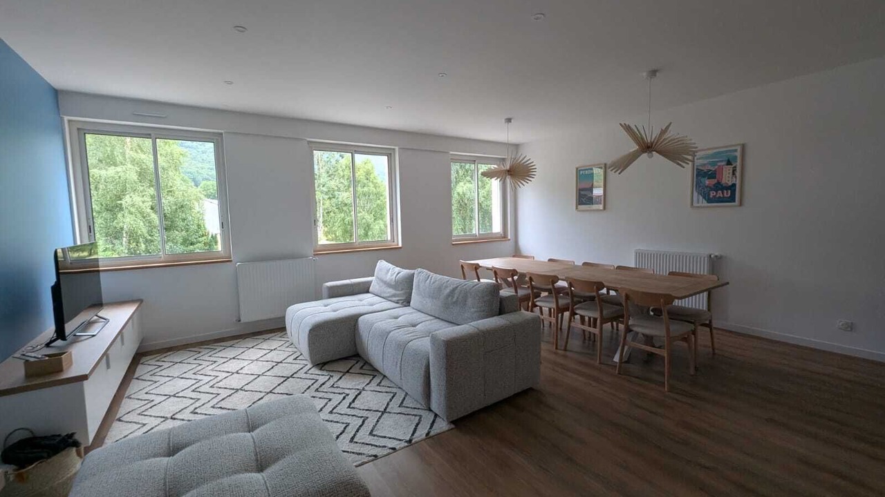 Photo of Livingroom in Campan