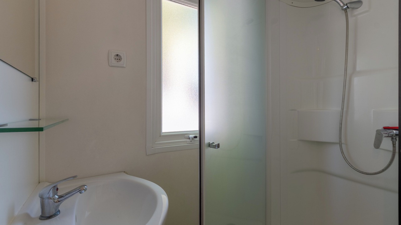 Photo of Bathroom in Lavilledieu