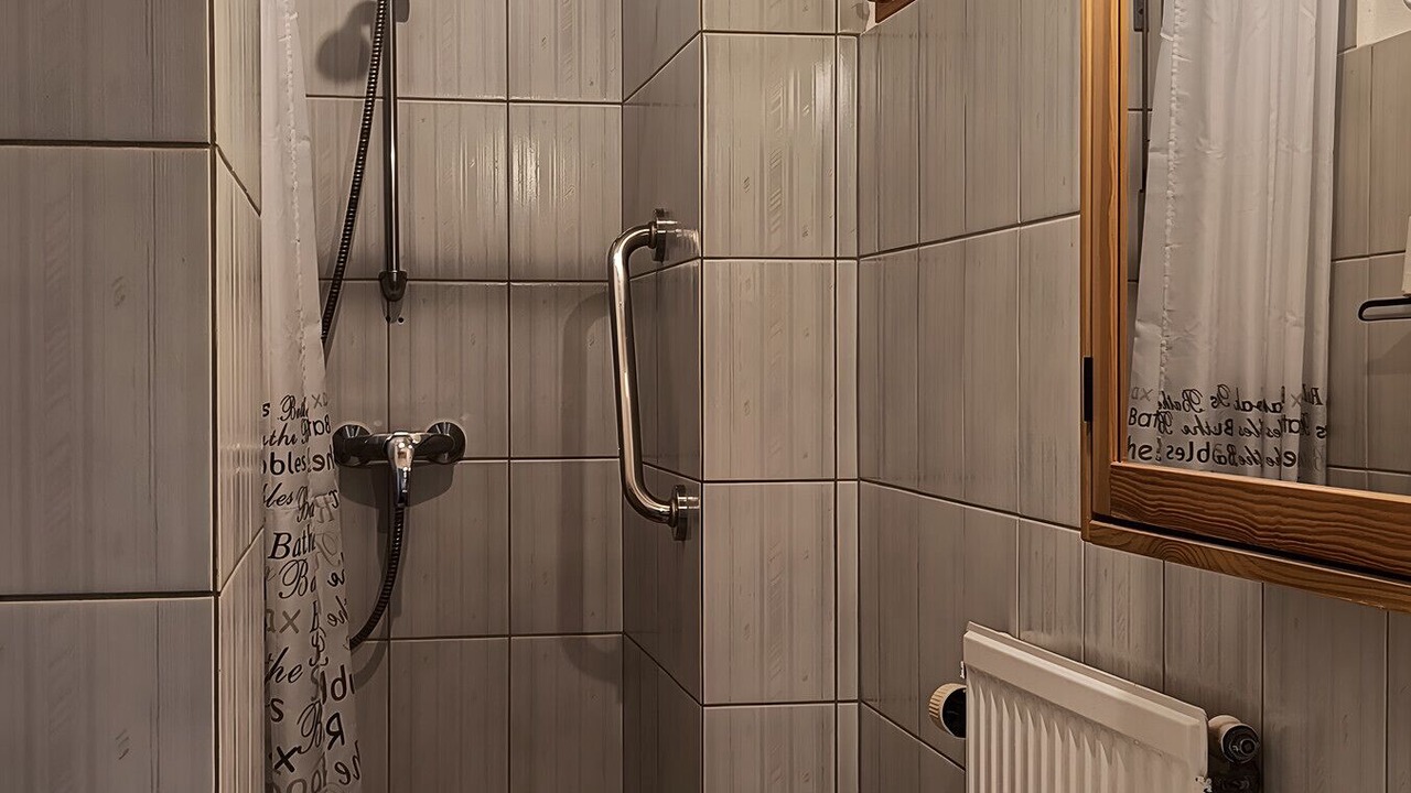 Photo of Bathroom in Doese