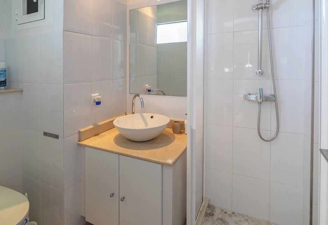 Photo of Bathroom in Cort