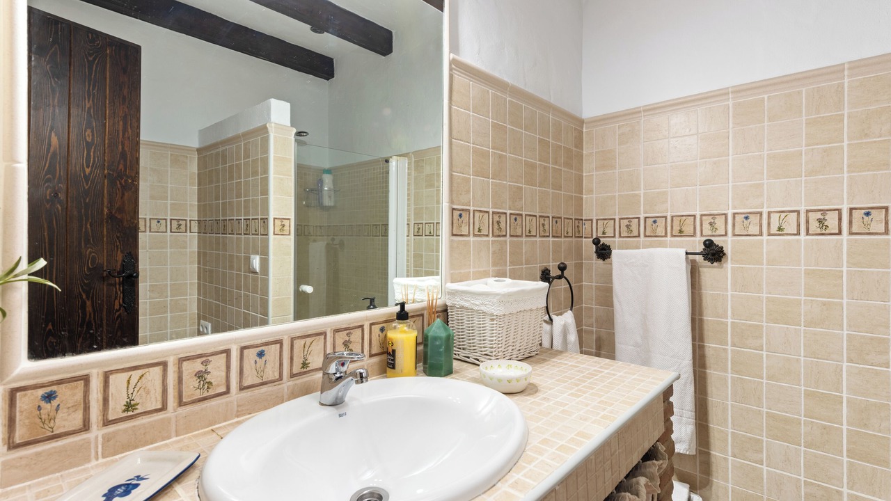 Photo of Bathroom in Jimena de la Frontera