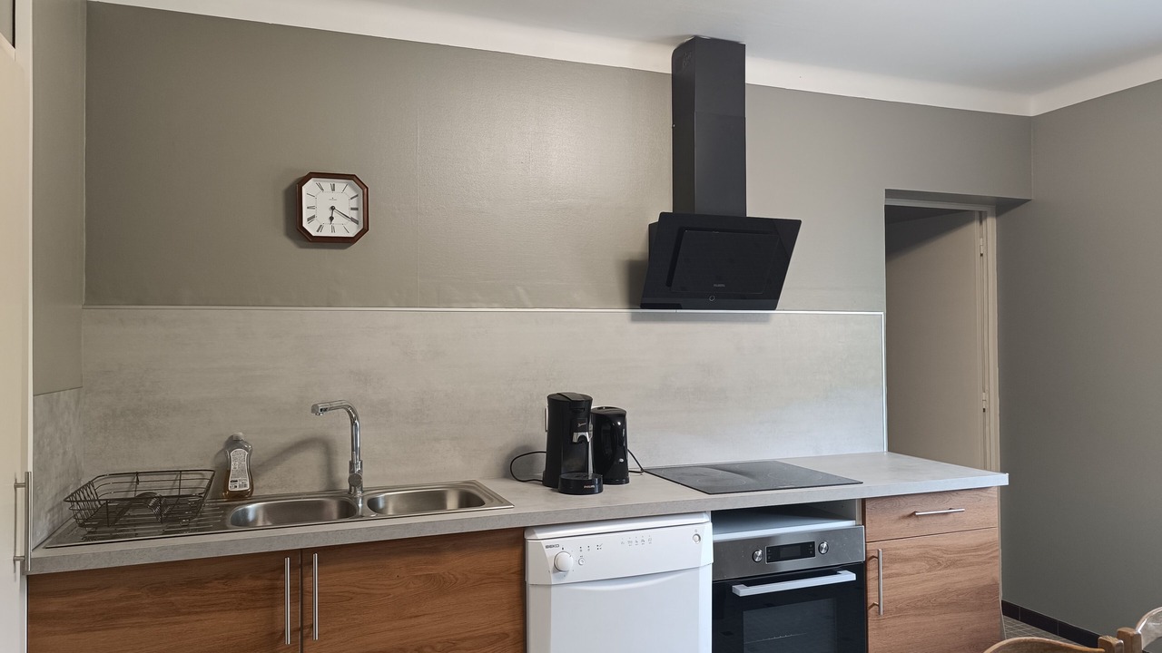 Photo of Kitchen in Aouste-sur-Sye