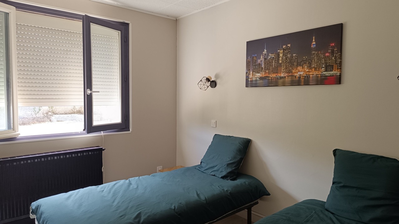 Photo of Bedroom in Aouste-sur-Sye