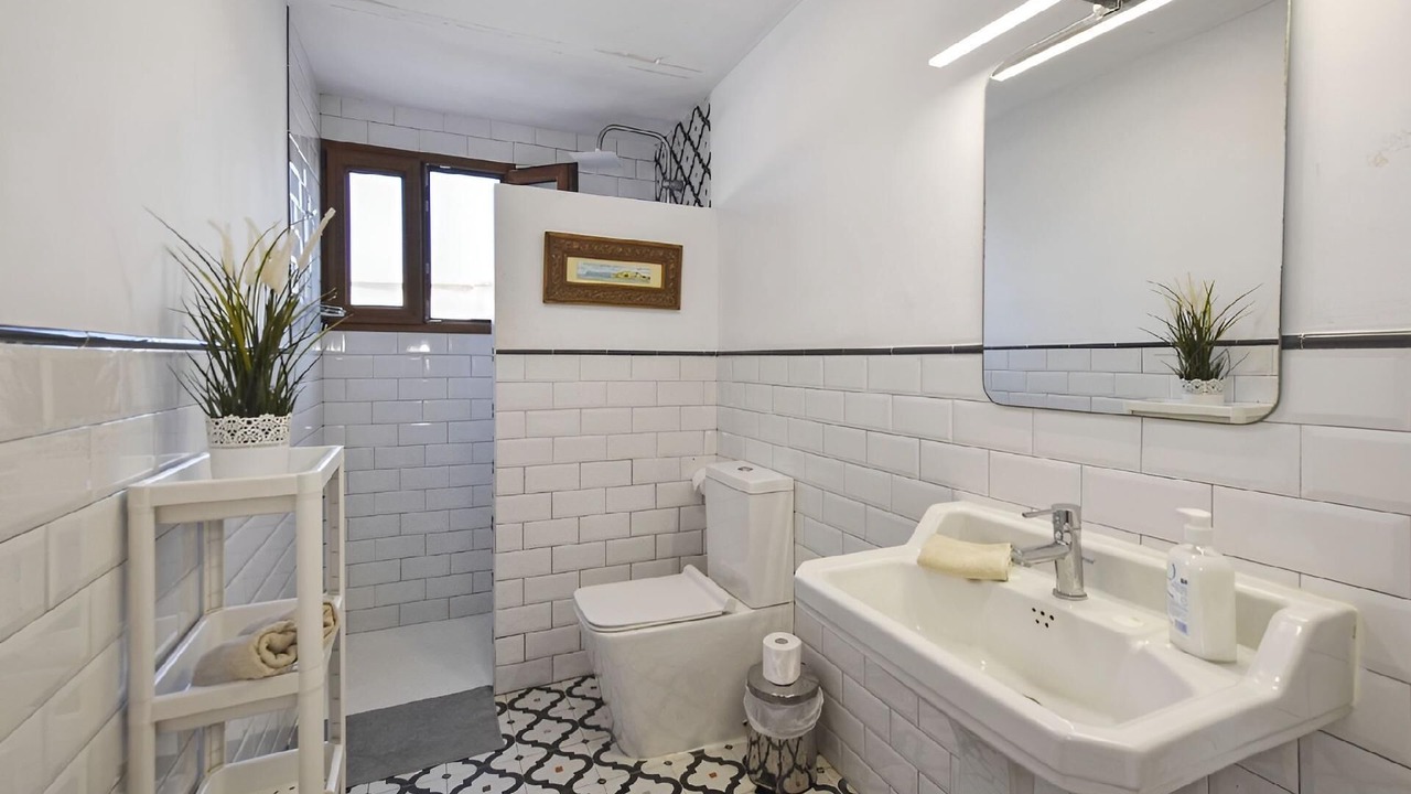 Photo of Bathroom in Montuiri