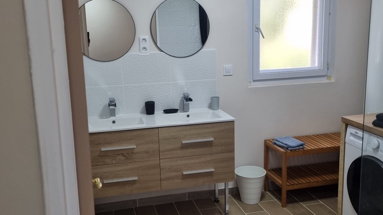 Photo of Bathroom in Vitrolles