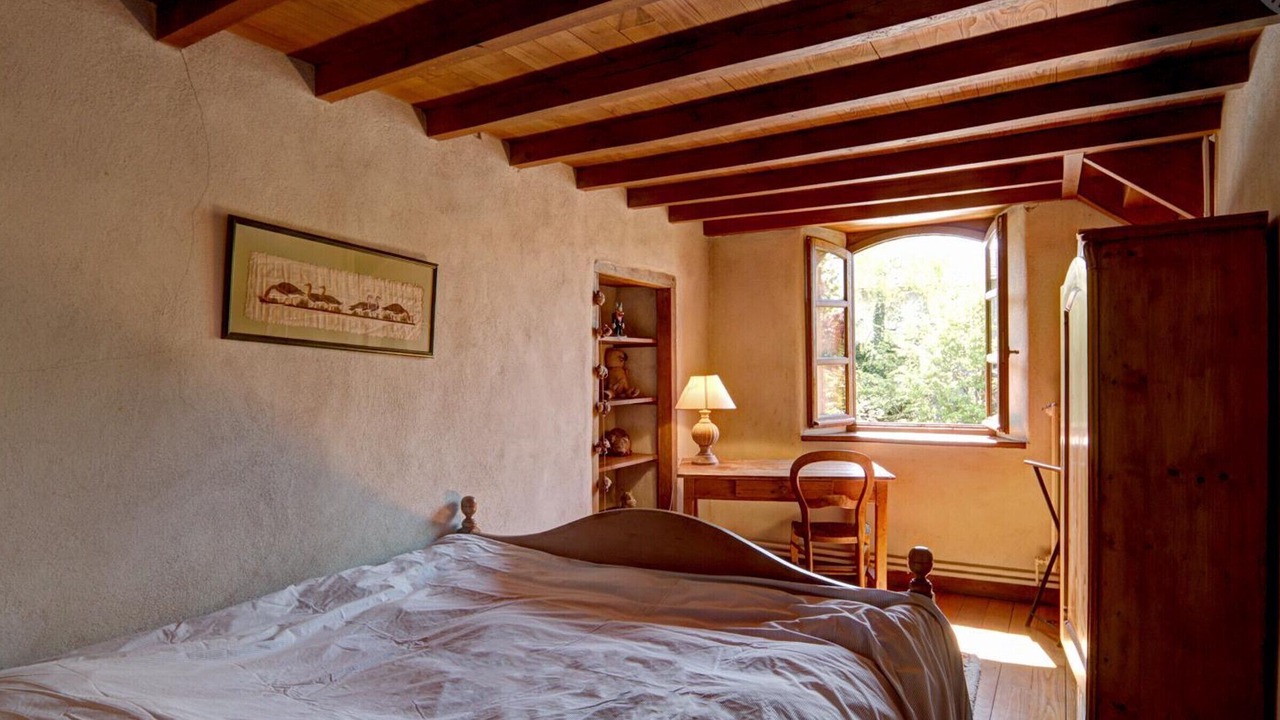 Photo of Bedroom in Essertines-en-Donzy