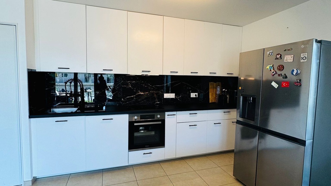 Photo of Kitchen in Saint-Genis-Pouilly