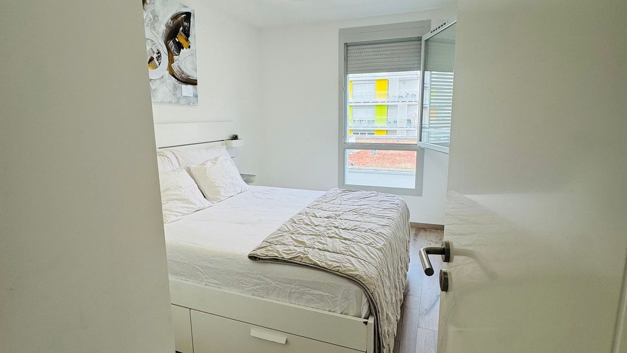 Photo of Bedroom in Saint-Genis-Pouilly