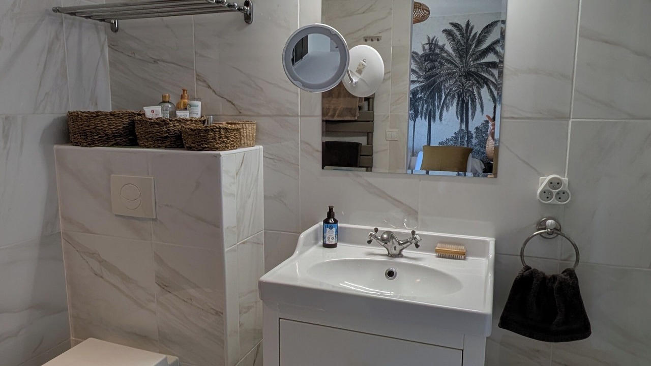 Photo of Bathroom in Roquemaure