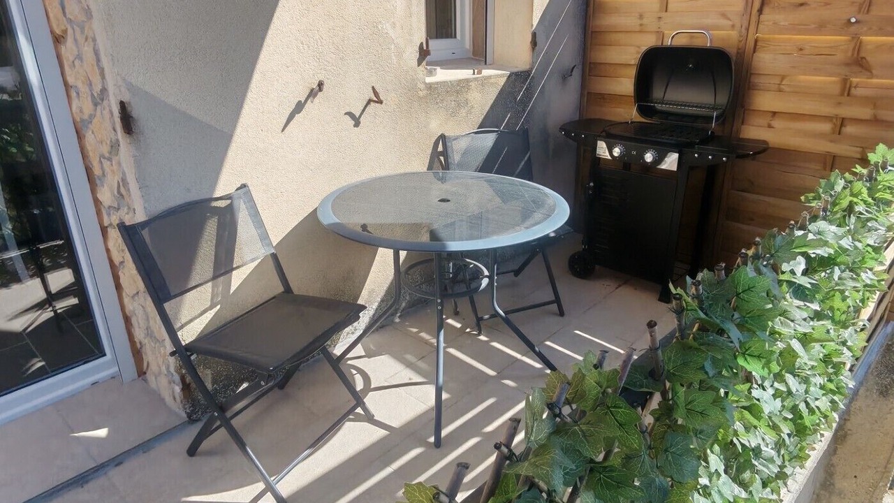Photo of Outdoor in Suze-la-Rousse
