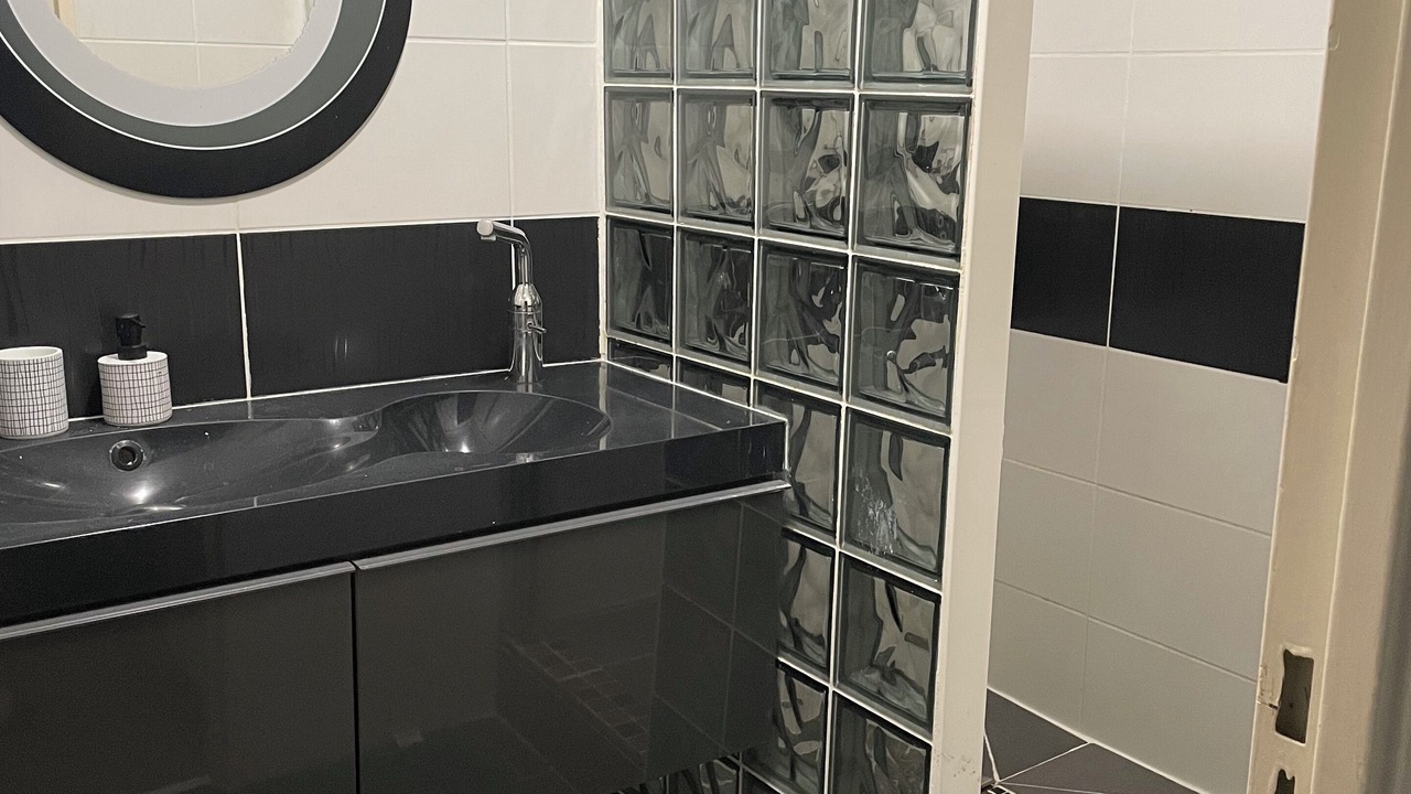 Photo of Bathroom in Marignane