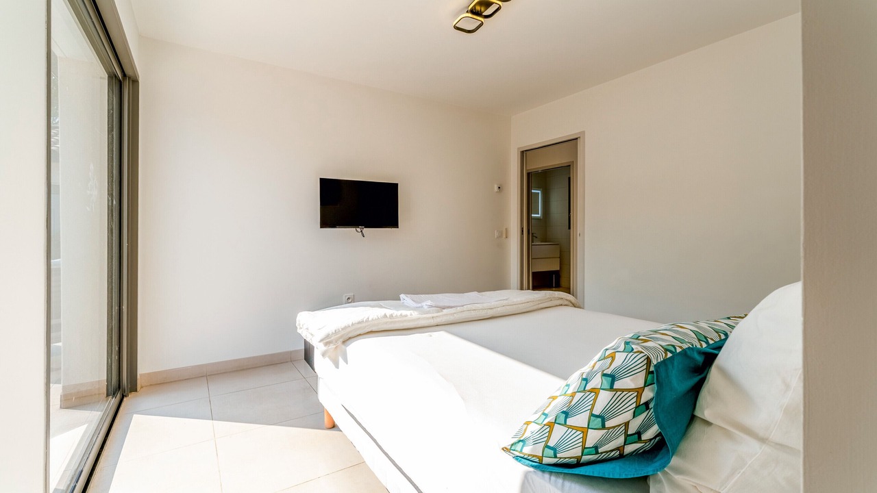 Photo of Bedroom in Russan
