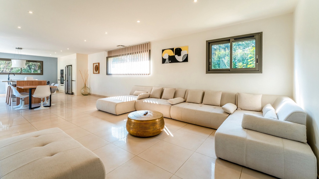 Photo of Livingroom in Russan