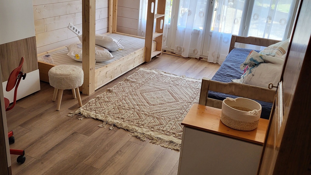 Photo of Bedroom in Chateauneuf-de-Gadagne