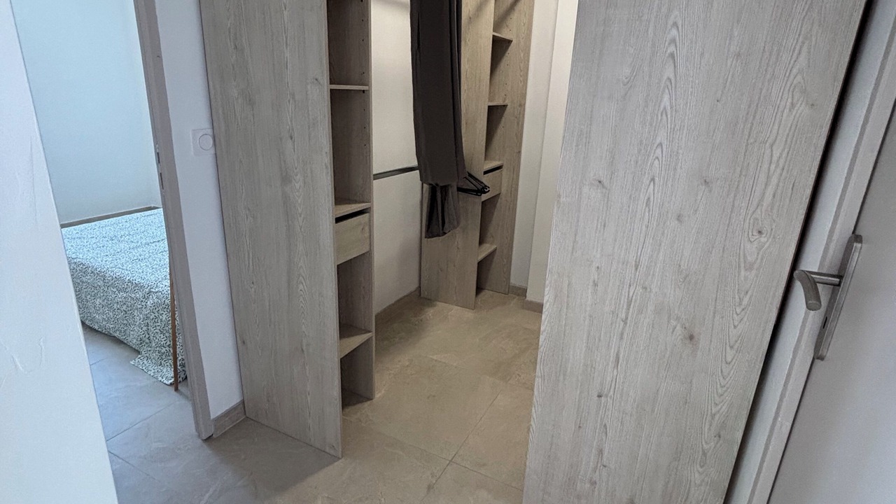 Photo of Bedroom in Le Pontet