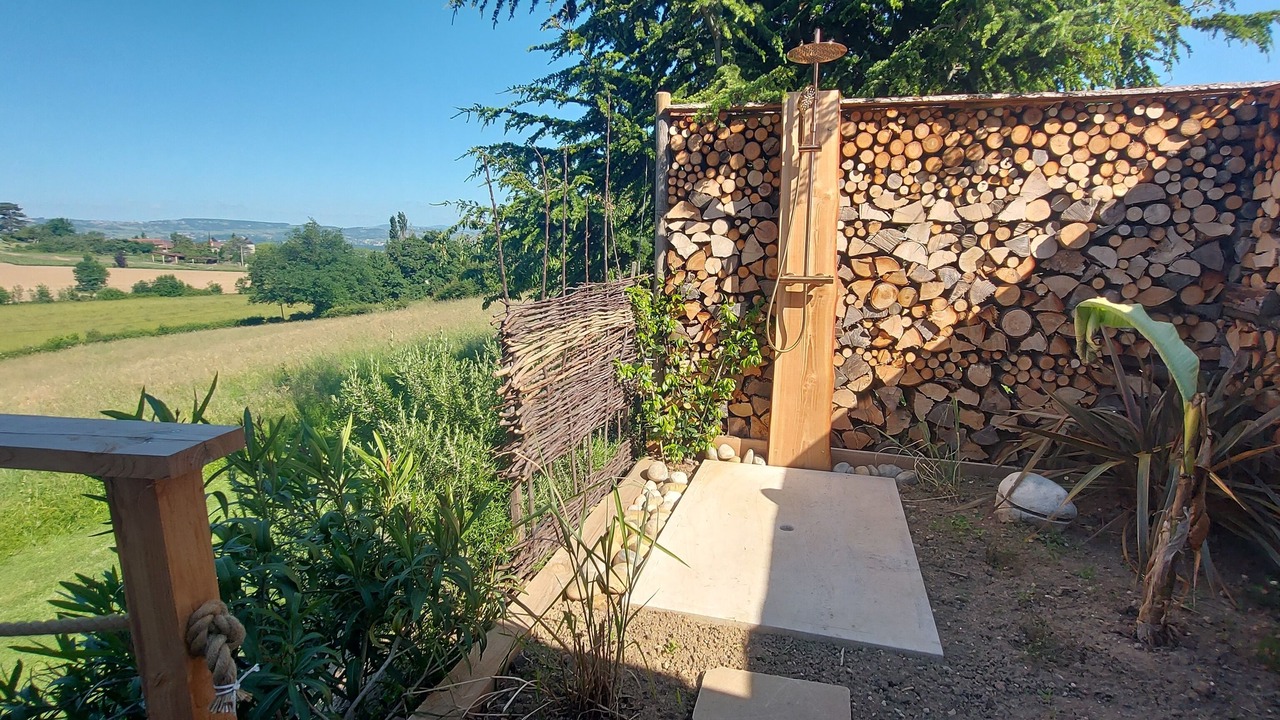 Photo of Outdoor in Chasselay
