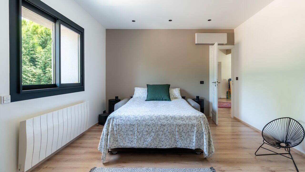 Photo of Bedroom in Senas