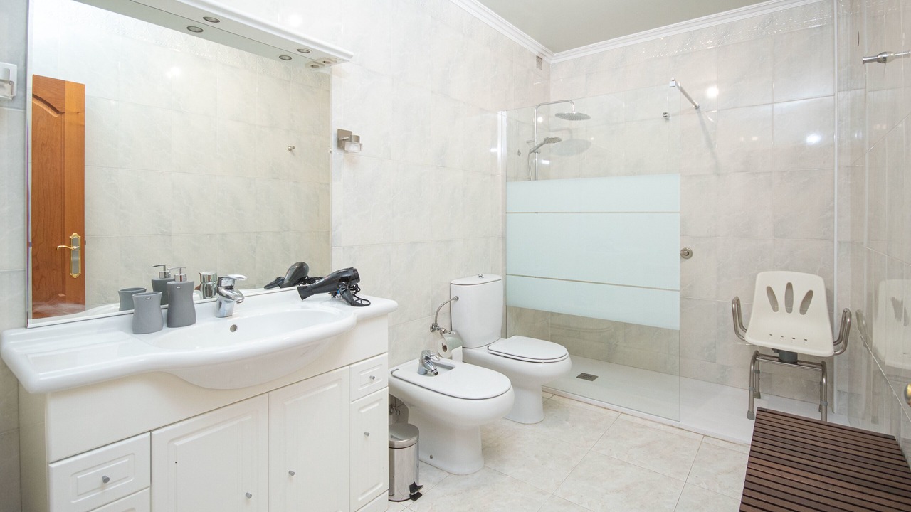 Photo of Bathroom in Carballo