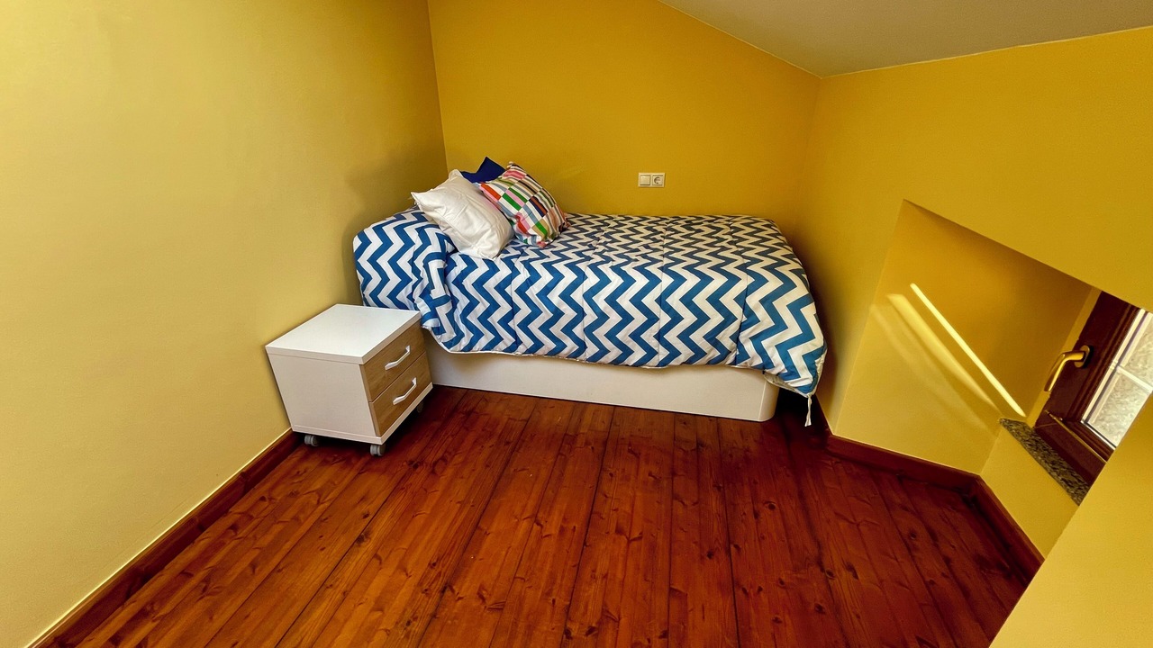 Photo of Bedroom in Outes