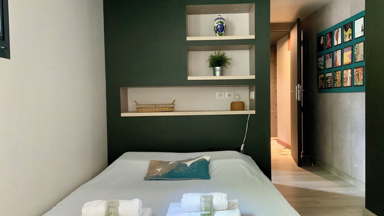 Photo of Bedroom in Castries