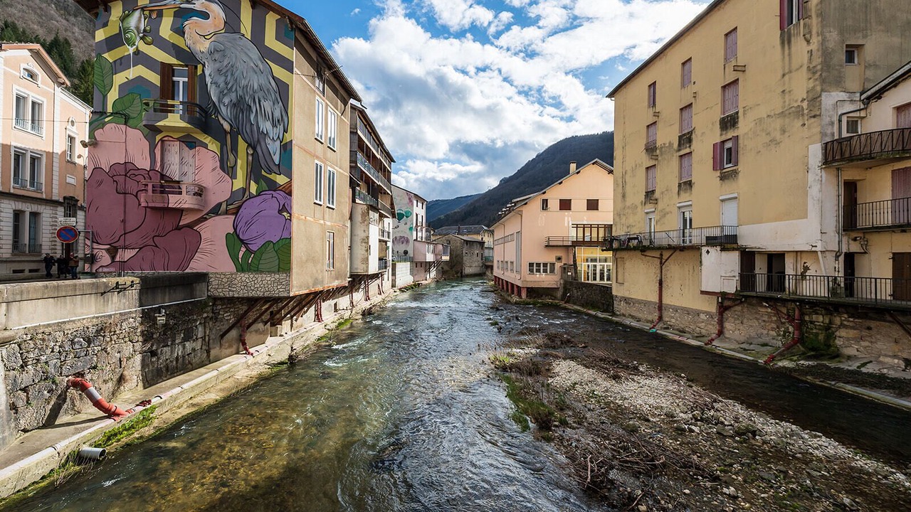 Photo of Others in Tenay