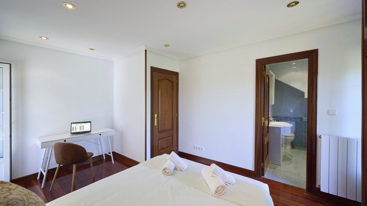 Photo of Bedroom in Gautegiz Arteaga