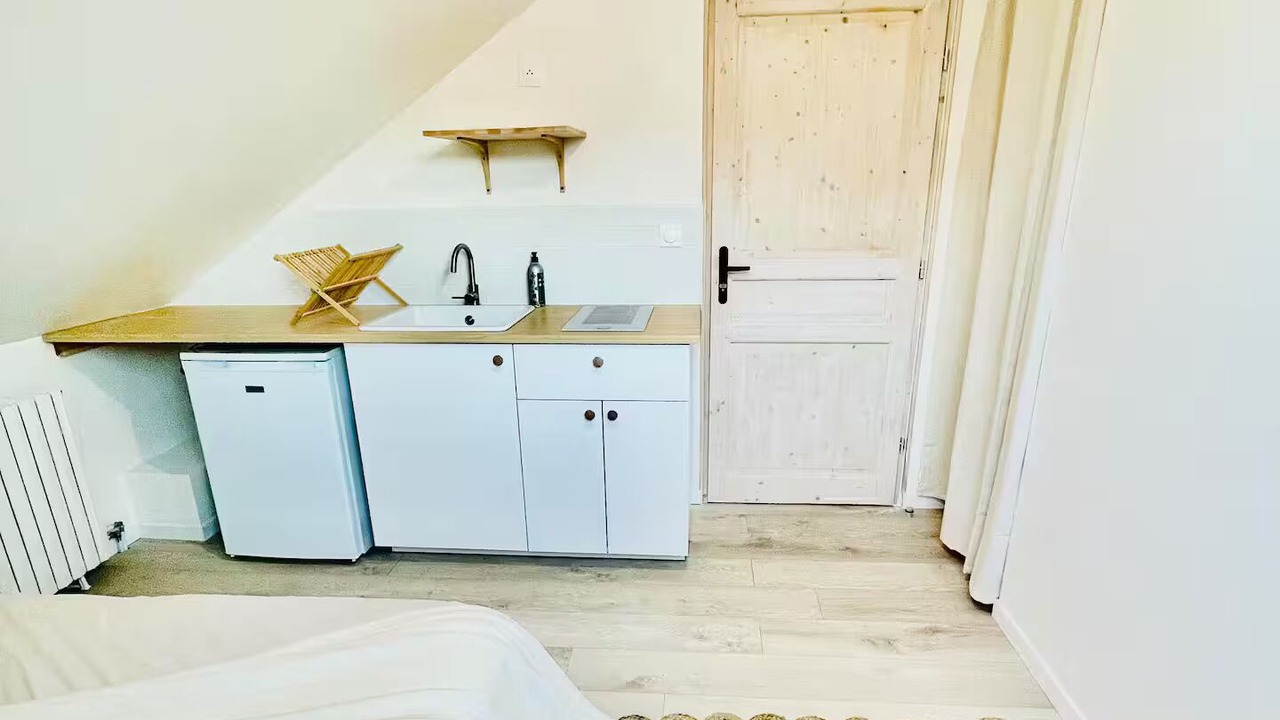 Photo of Bedroom in Cote Est Soquence