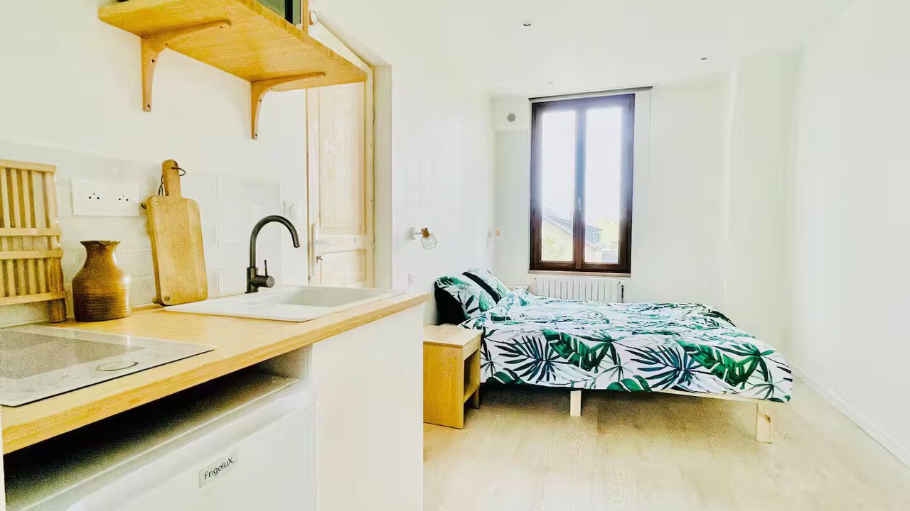 Photo of Bedroom in Cote Est Soquence