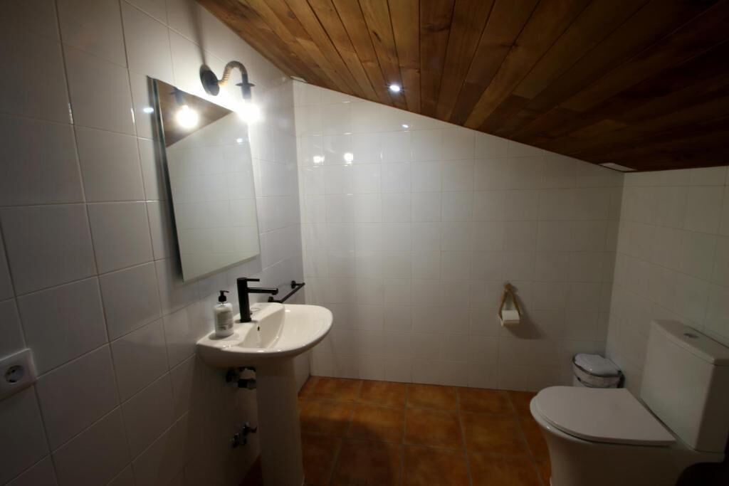 Photo of Bathroom in Cobisa