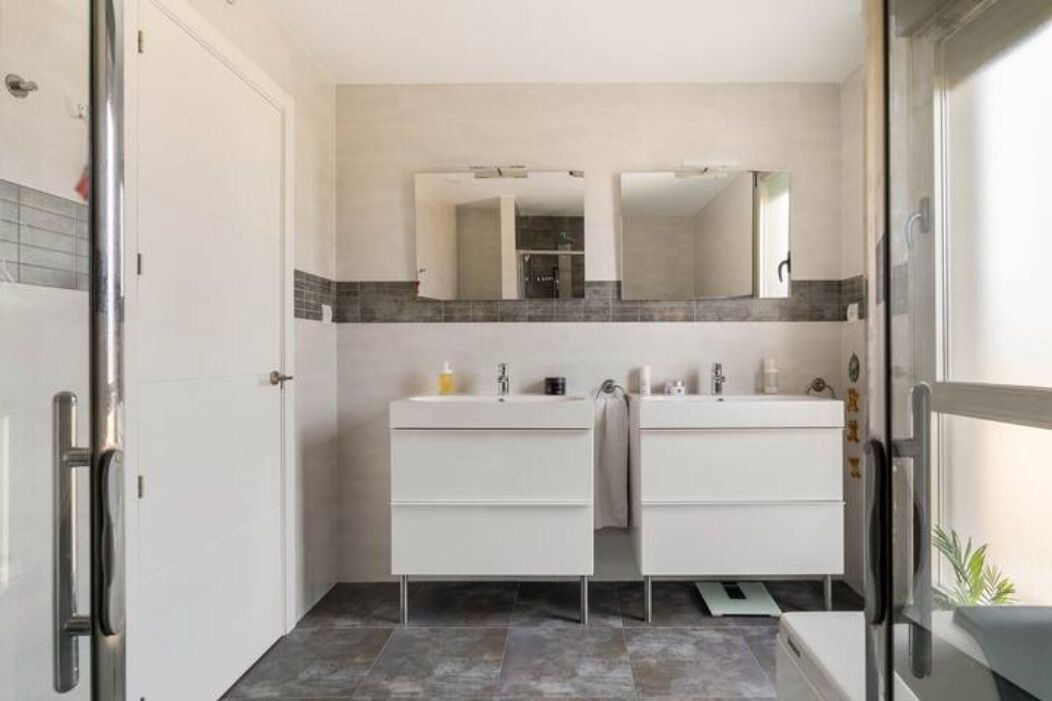 Photo of Bathroom in Villanueva del Pardillo