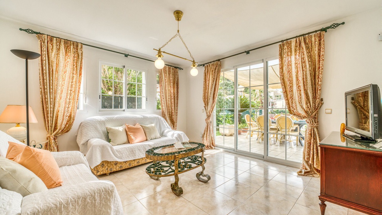 Photo of Livingroom in Mal Pas-Bon Aire