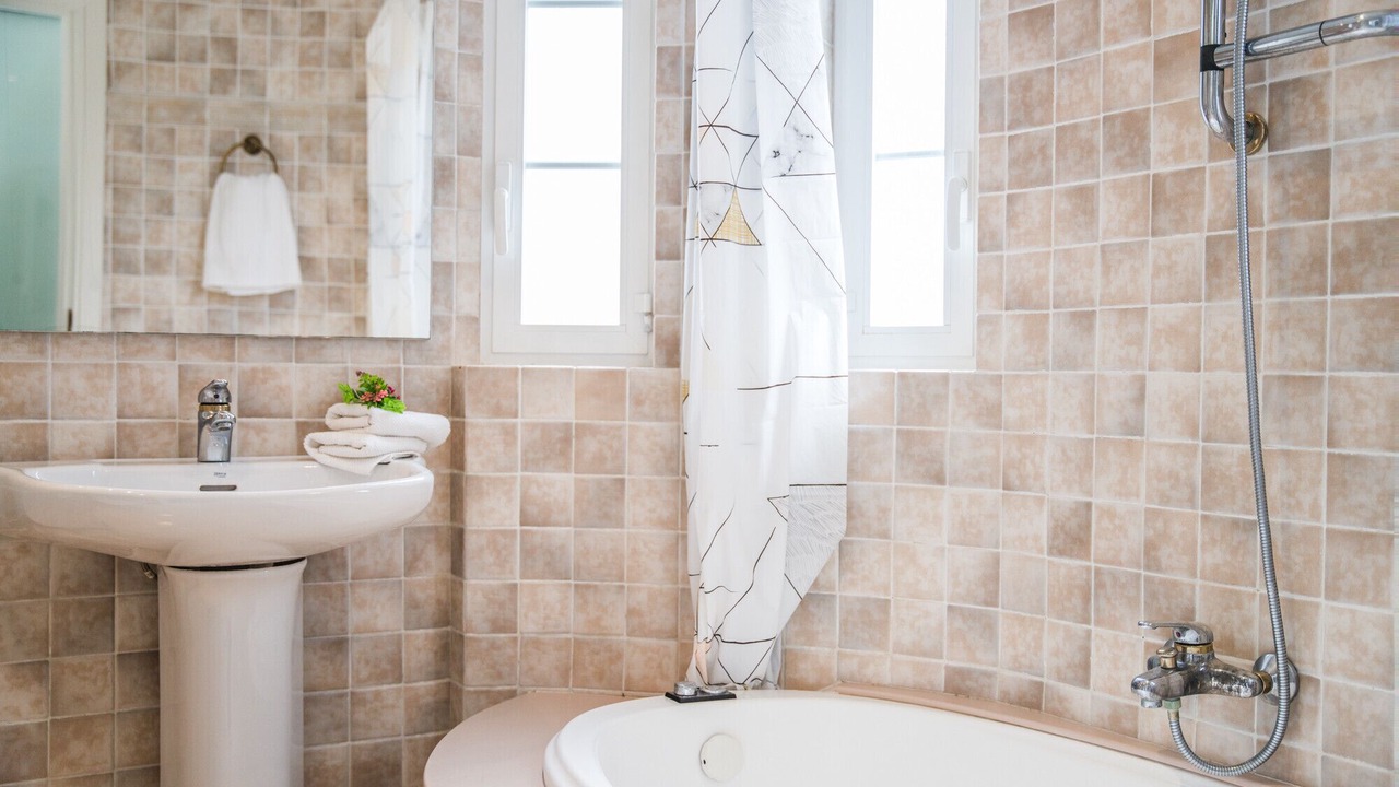Photo of Bathroom in Mal Pas-Bon Aire