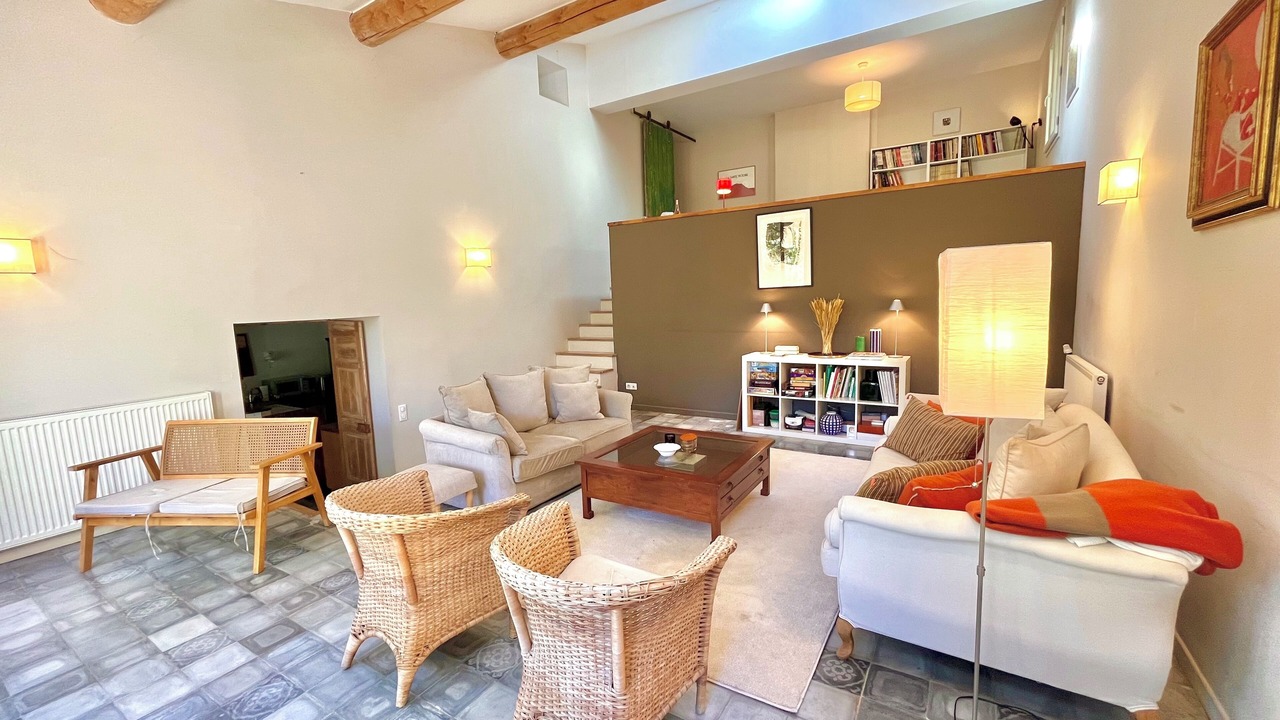 Photo of Livingroom in Vauvenargues