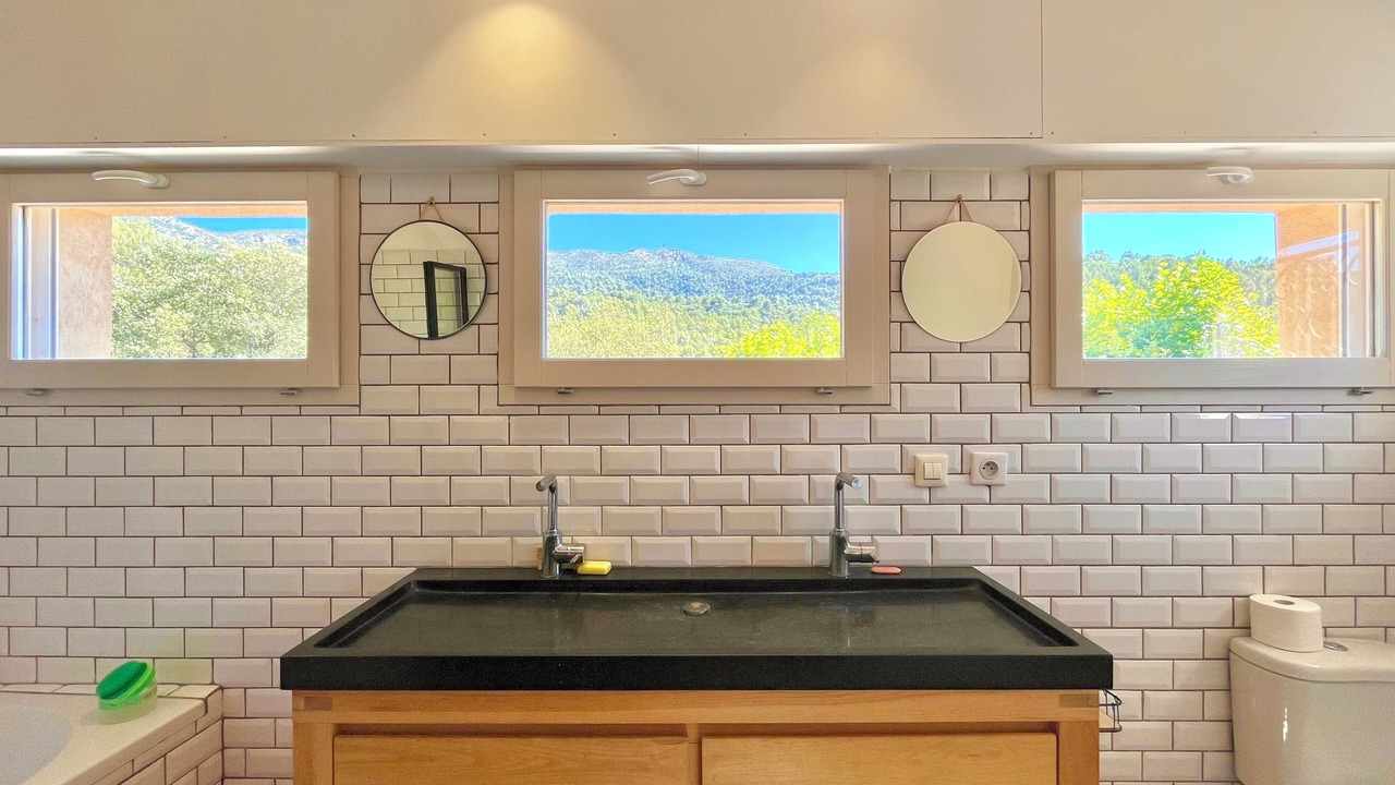 Photo of Bathroom in Vauvenargues