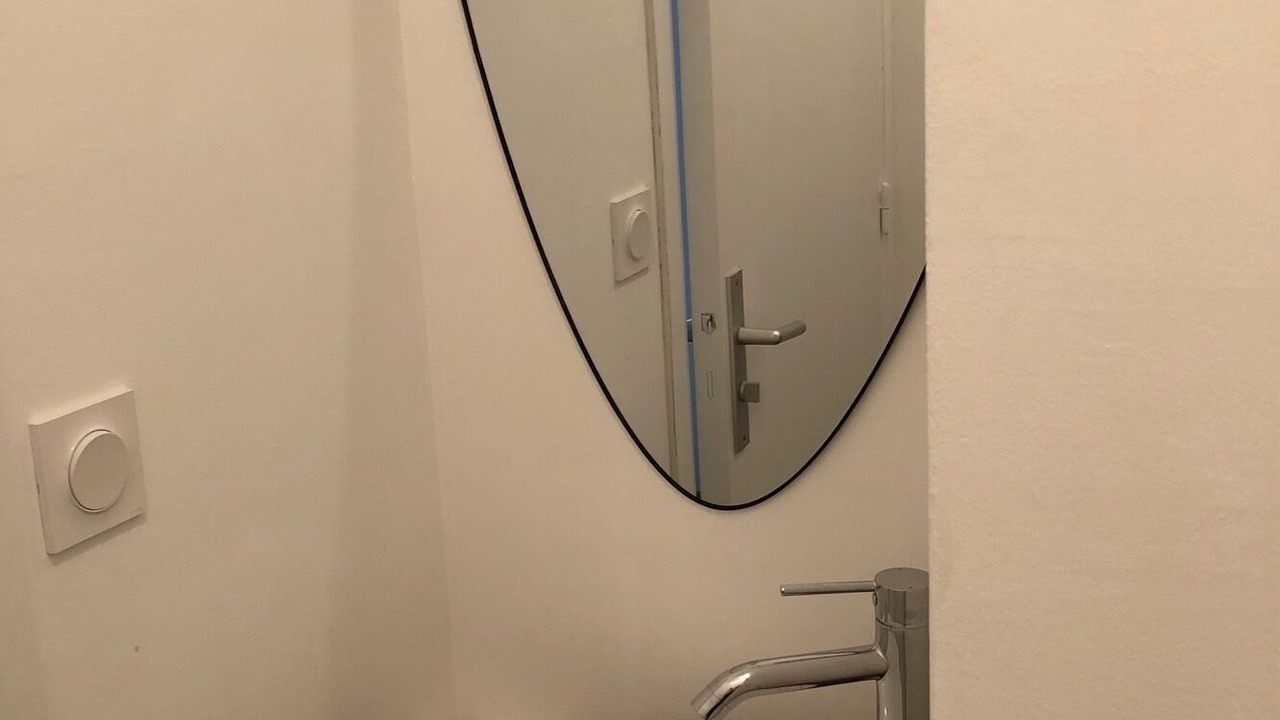 Photo of Bathroom in Avignon City Centre