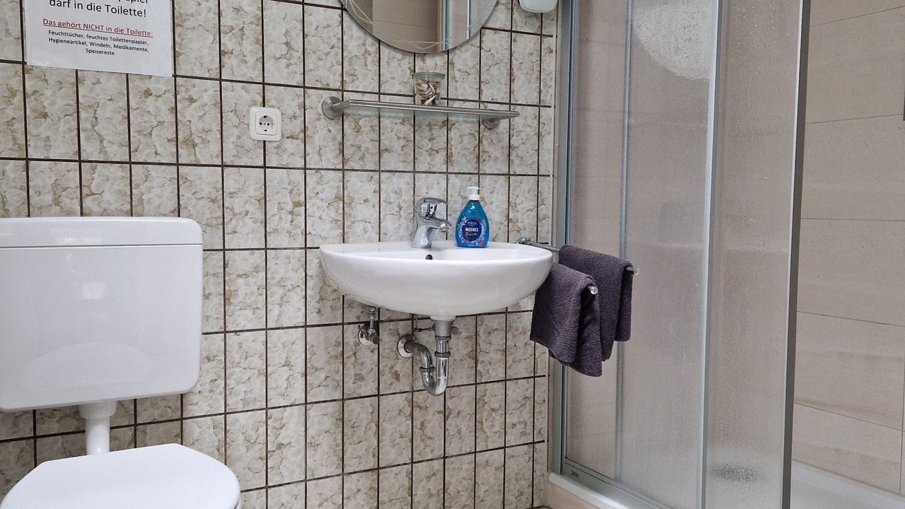 Photo of Bathroom in Wesselburen