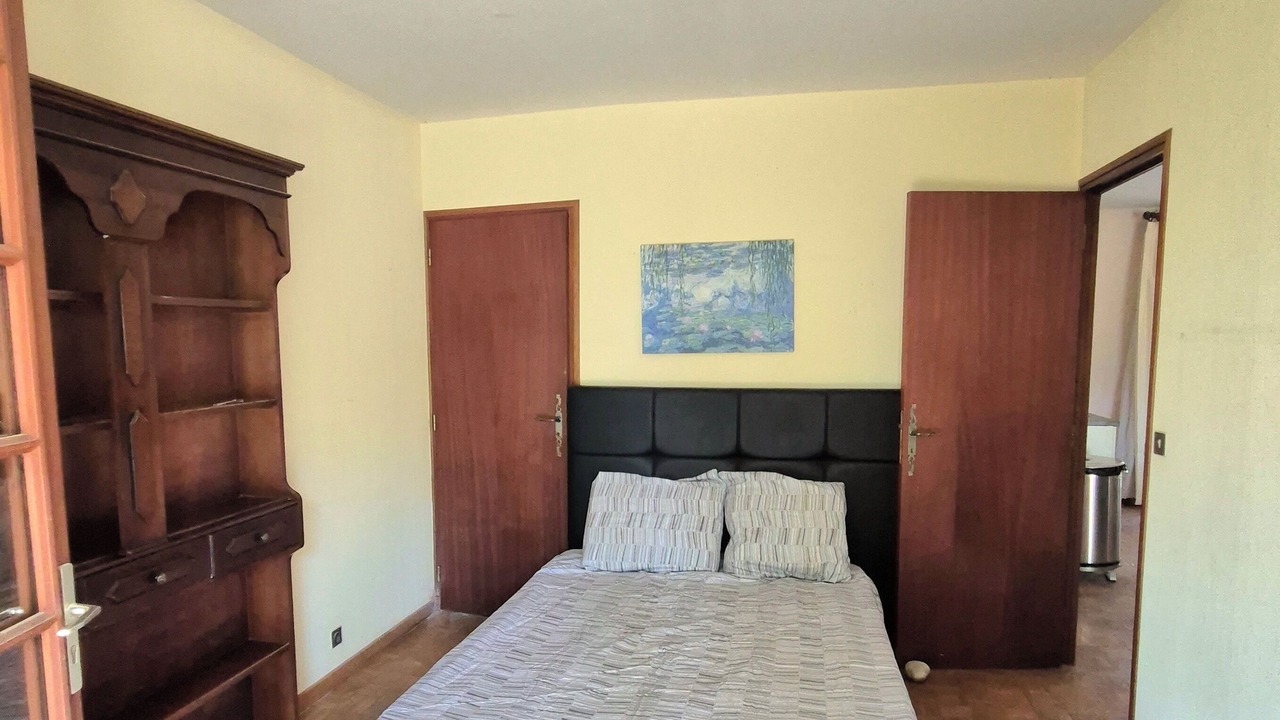 Photo of Bedroom in Cournonsec