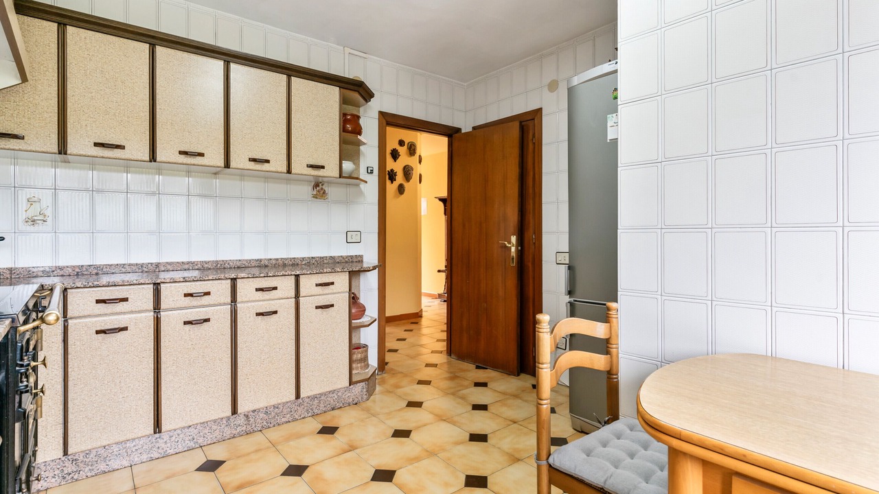 Photo of Kitchen in Sales